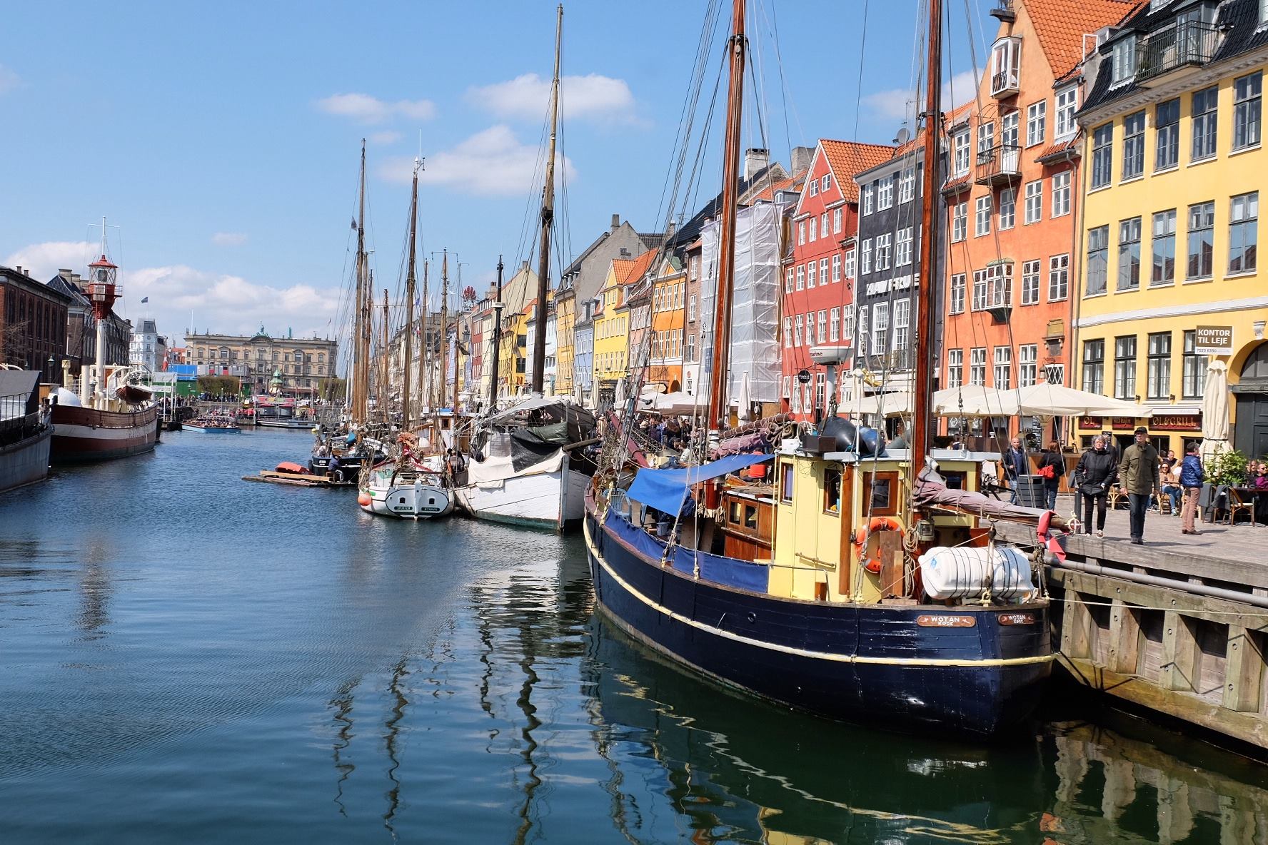 A sunny weekend in Copenhagen, Denmark (video)