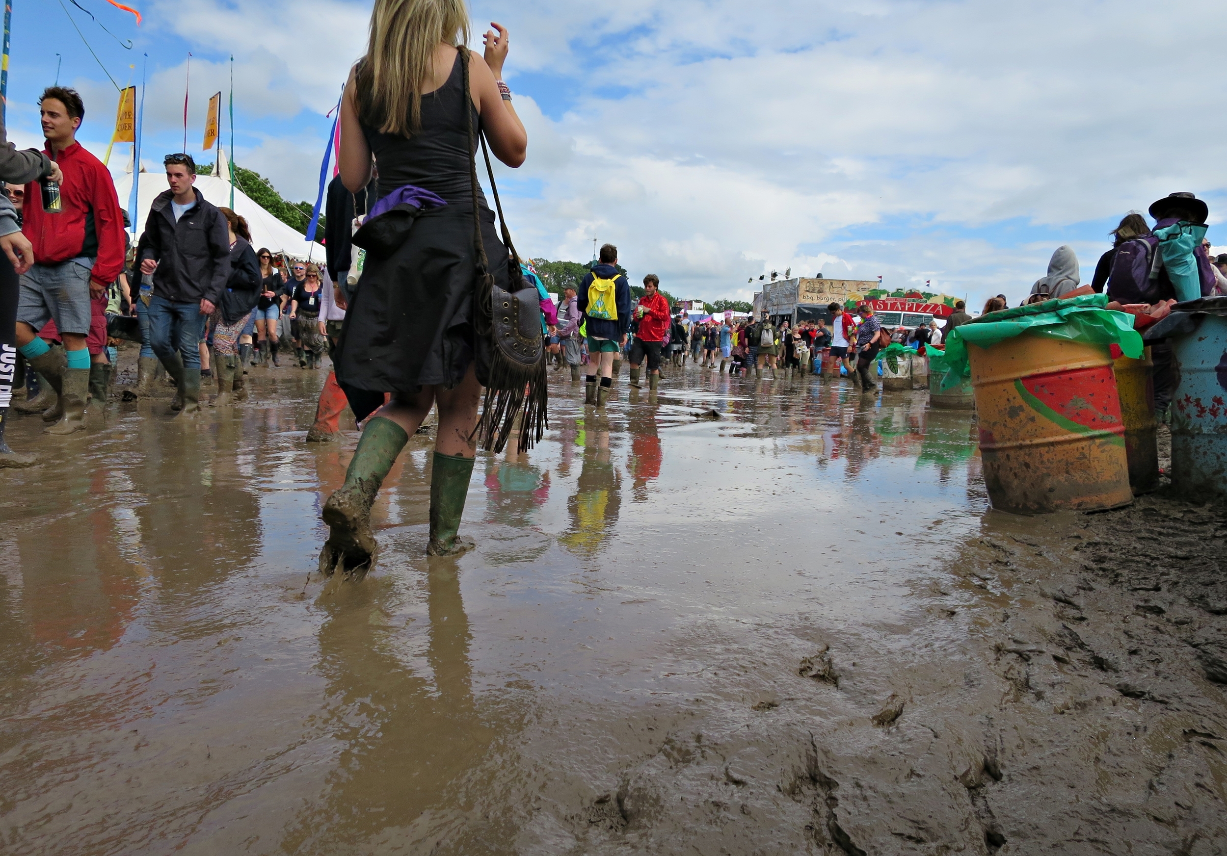 Photos that perfectly sum up my Glastonbury Festival 2016